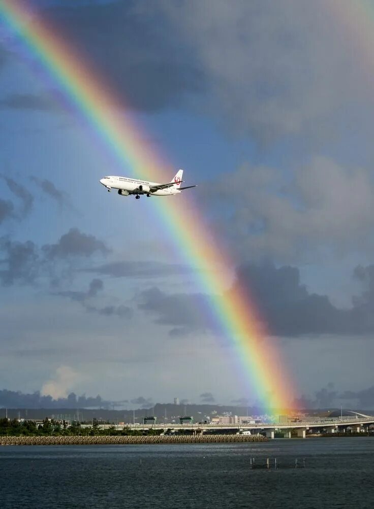 Радуга с самолета фото 虹 の 彼 方 へ by 黒 豚 ID3699237- 写 真 共 有 サ イ ト:PHOTOHITO Beyond the rainbow The post 