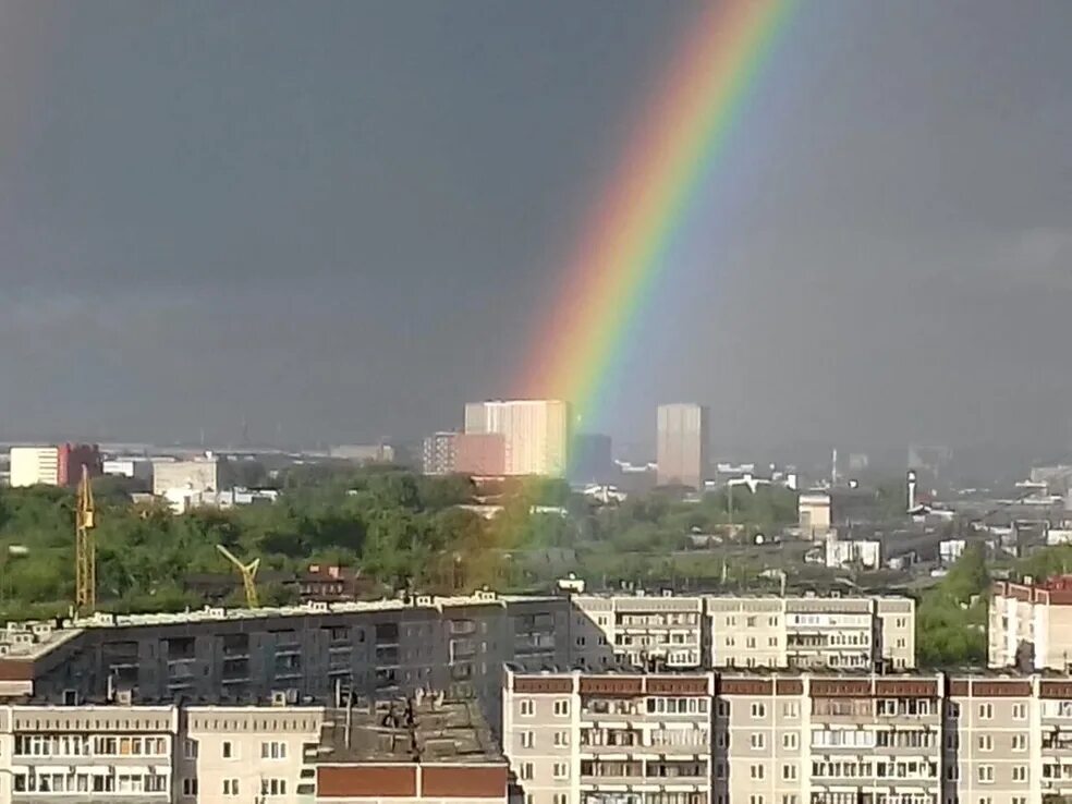 Радуга в уфе фото Над Екатеринбургом поднялась двойная радуга. Подборка фотографий 16 мая - 16 мая