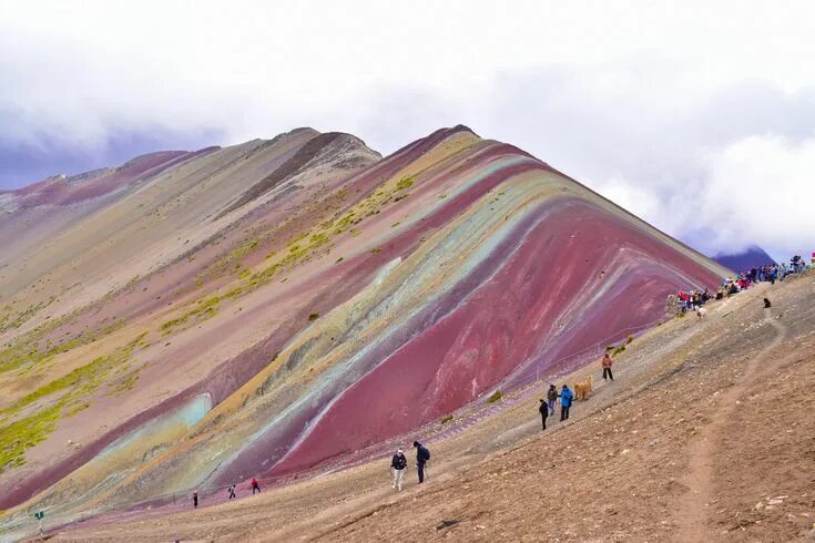 Радужная гора в перу фото CATALYST - 6 of the Most Colorful Wonders of the Natural World Wonders of the wo