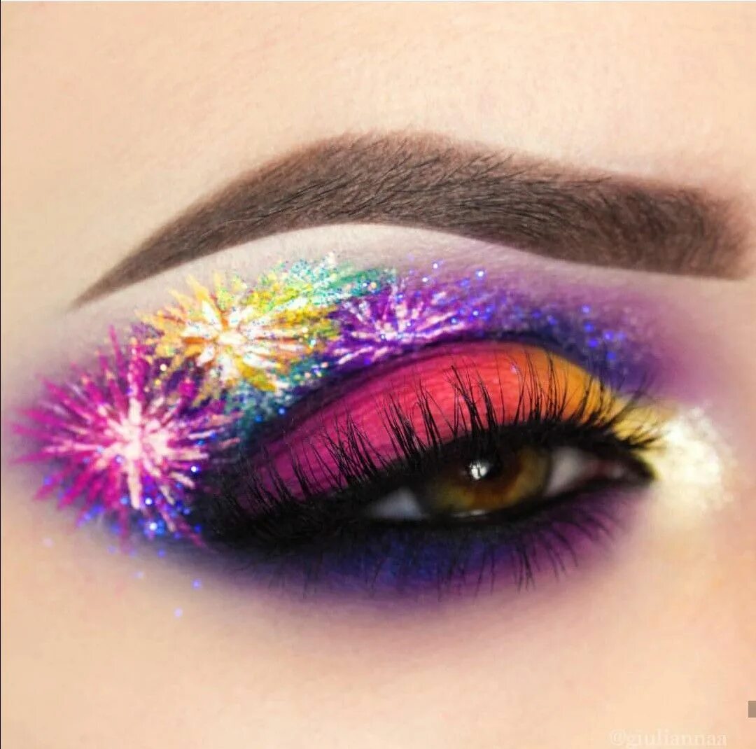 Радужный макияж глаз Pin by Maria Eduarda on makeup Exotic makeup, Eye makeup, Creative eye makeup