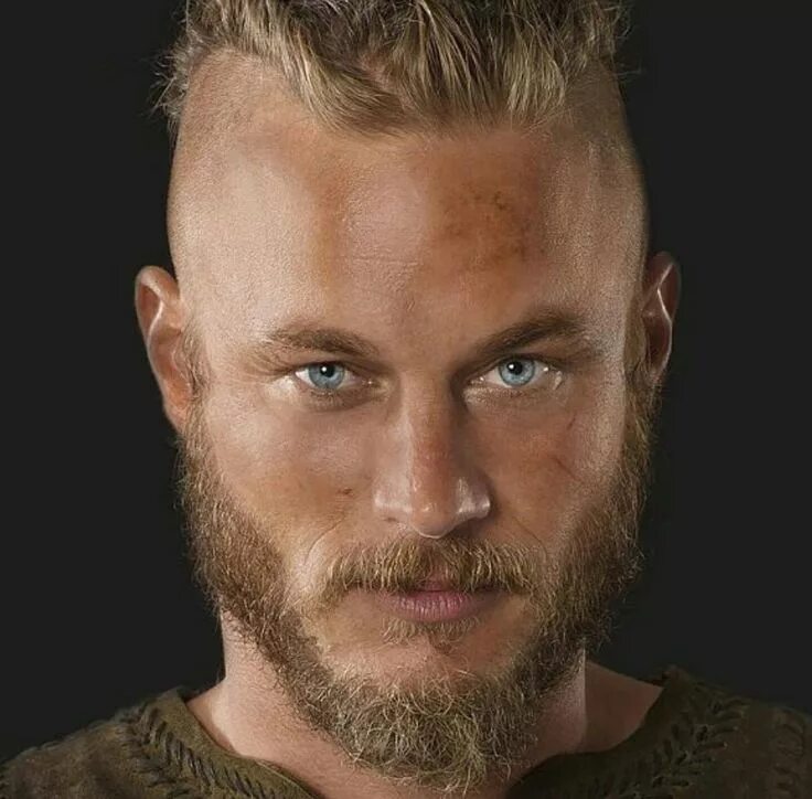 Рагнар лодброк настоящий как выглядел Pin von Veronika Poltavets auf cool Ragnar lothbrok, Schauspieler, Wikinger seri