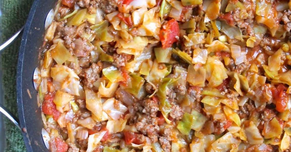 Рагу с фаршем фото Amish One-Pan Ground Beef and Cabbage Skillet Recipe Yummly Recipe in 2020 Groun