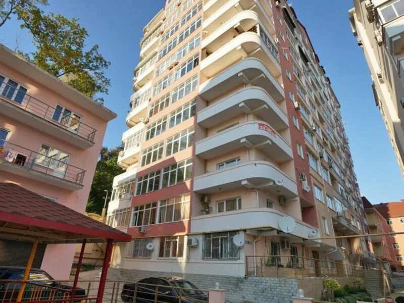 Рахманинова 35 сочи фото Купить 4-комнатную квартиру, 183 кв. м., Сочи, цена 14500000 руб., № 667113 Ribr