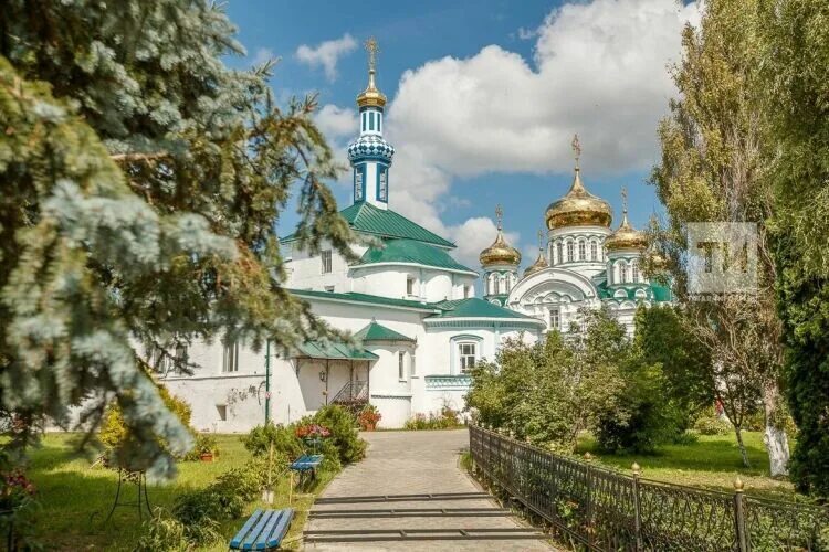 Раифский богородицкий монастырь фото Монастырские пушки, священные деревья язычников, Апокалипсис Иоанна Богослова: ч