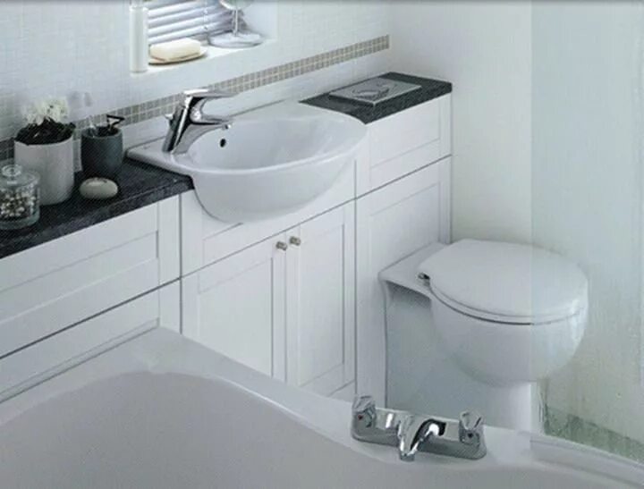 Раковина над туалетом фото Варианты перепланировки ванной комнаты и туалета Small bathroom, Small bathroom 