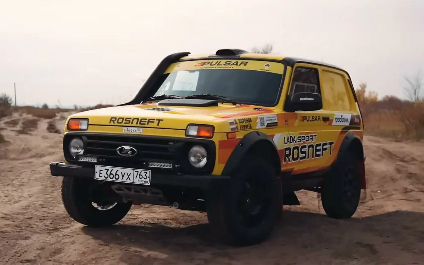 Ралли нива фото Гоночная Lada Niva получила 150-сильный мотор и новые амортизаторы :: Autonews