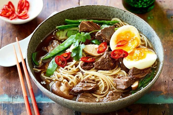 Рамен фото блюда Beef ramen Recipe Beef ramen recipe, Beef dishes, Clean eating snacks