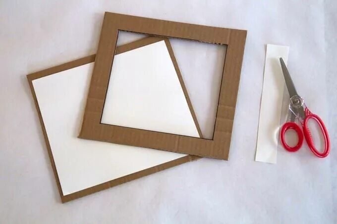 Рамка для фото своими руками из бумаги How to Make the Cardboard Picture Frame Cardboard picture frames, Diy photo fram