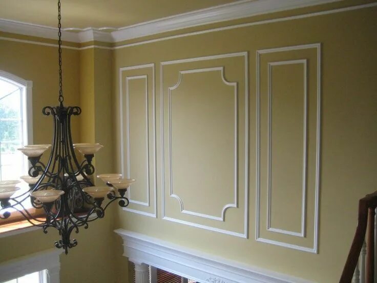 Рамки из молдингов на стенах в интерьере Image result for picture box molding in foyer Foyer wall decor, Decorative wall 