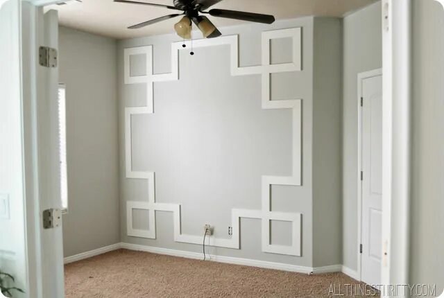 Рамки на стенах в интерьере из молдингов All Things Thrifty - Wainscoting, Wainscoting styles, Wall molding