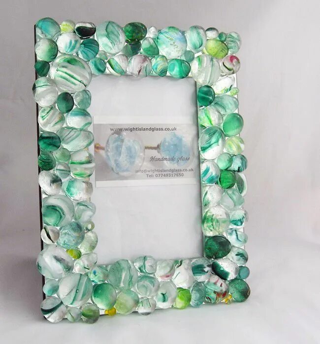 Рамочки для фото из полудрагоценных камней купить Individually handmade using our recycled glass.Green handmade glass photo frame.