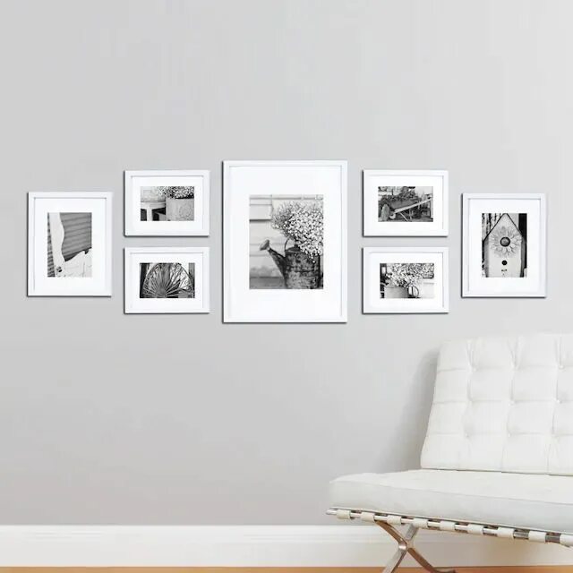 Рамы на стене в интерьере Gallery Perfect 7-piece Frame Set Frame wall collage, Living room photos, Photo 