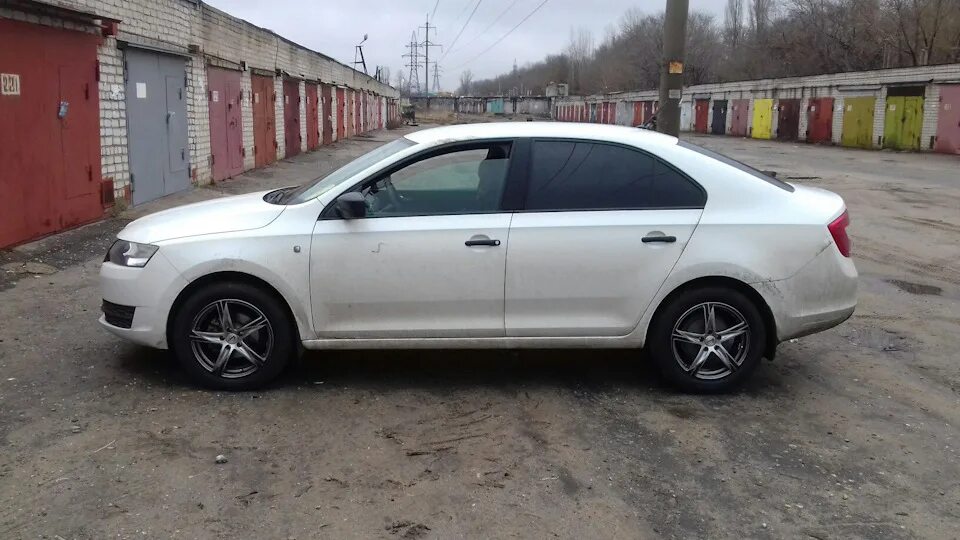 Рапид на 16 дисках фото колеса r16 - Skoda Rapid (1G), 1,6 л, 2016 года колёсные диски DRIVE2