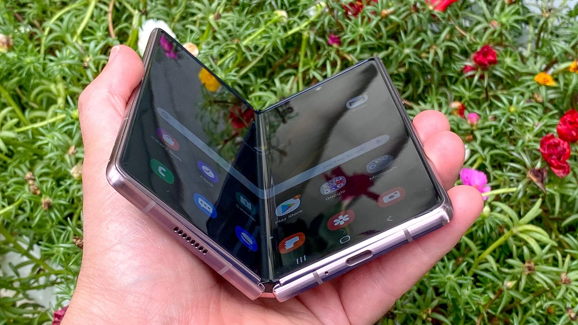 Раскладной самсунг фото Best foldable phones of 2021 - GearOpen.com