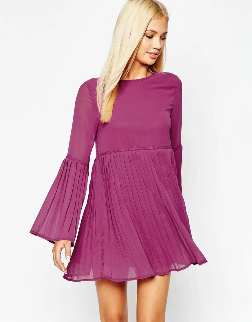 Расклешенное платье фото Missguided Flared Sleeve Pleated Swing Dress at asos.com Flare sleeve dress, Dre