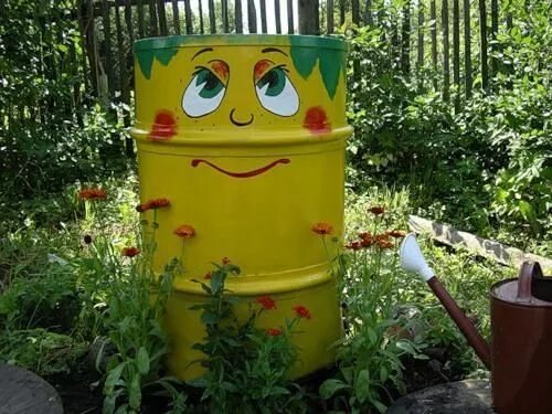 Раскрасить дачу своими руками Colorful Painting Ideas to Recycle Metal Barrels and Tin Cans for Beautiful Yard