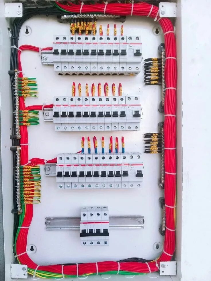 Распайка щитов Precisando de eletricista em salvador? Home electrical wiring, Electrical wiring