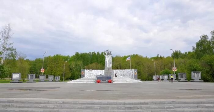 Распечатать фото березовский свердловская Мемориал - Берёзовский военный памятник / мемориал