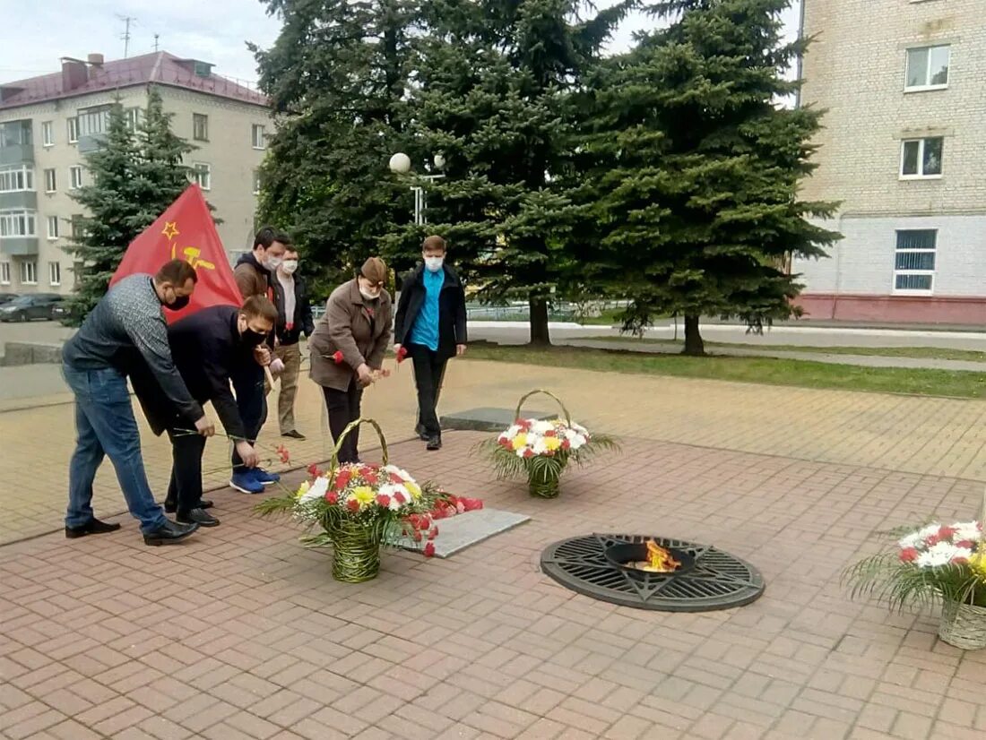 Распечатать фото брянск фокинский район 75-летие Великой Победы над фашизмом. Фоторепортаж с мероприятий в Брянске и обл