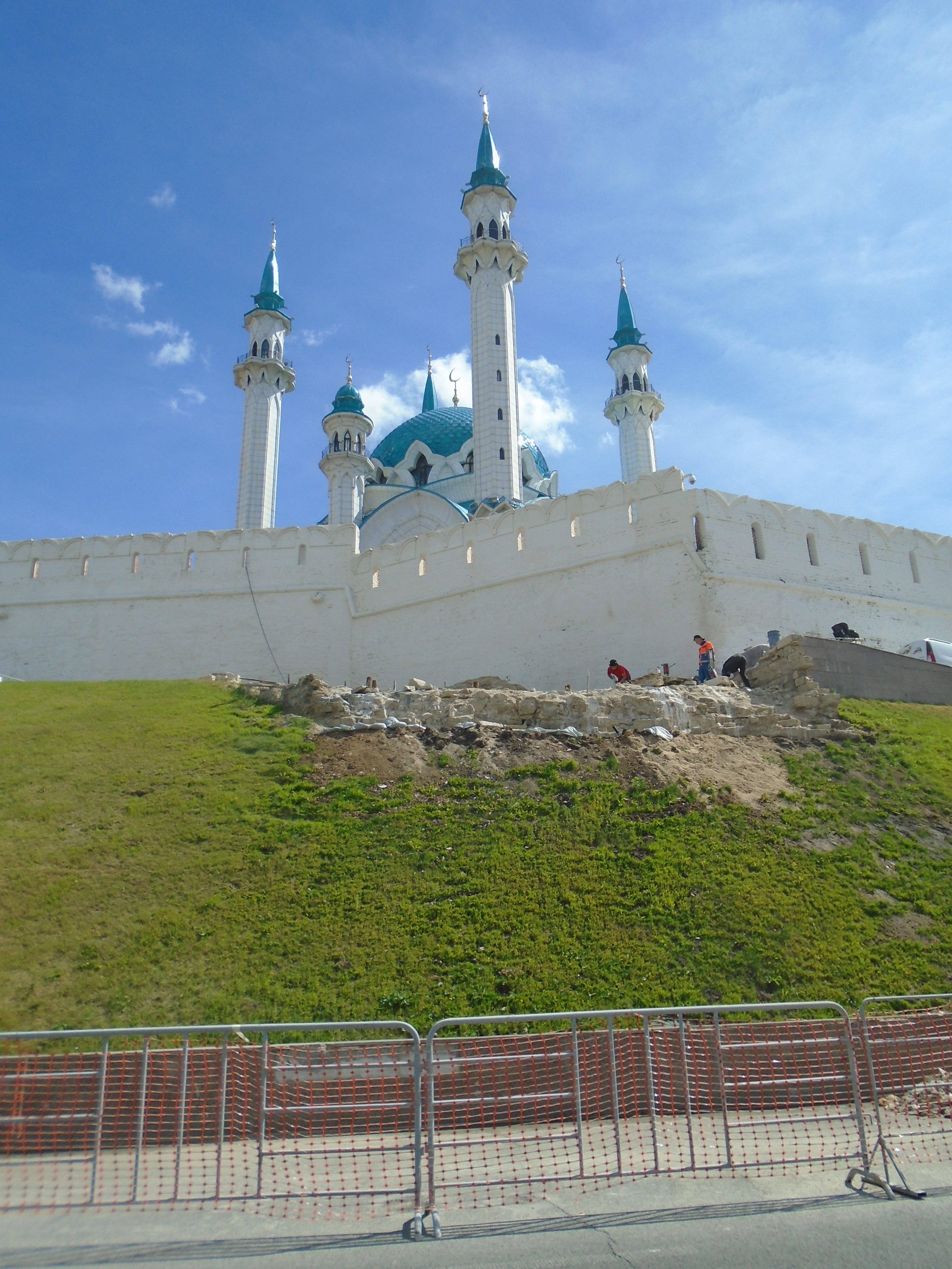 Услуги экскурсовода в Альметьевске: 1 экскурсовод