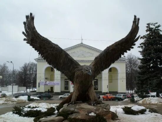 Распечатать фото орел адреса Орёл на привокзальной площади 2 - Picture of The Eagle Monument, Oryol - Tripadv