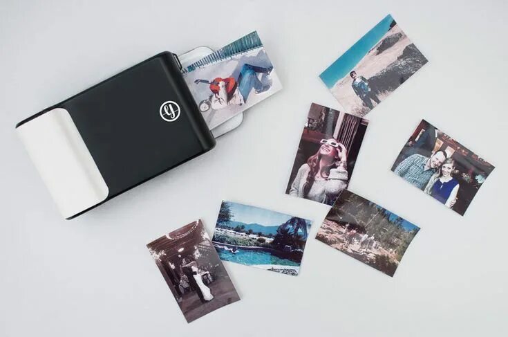 Распечатать фото с телефона липецк This Phone Case Prints Instant Photos Like A Polaroid Nomenclatura