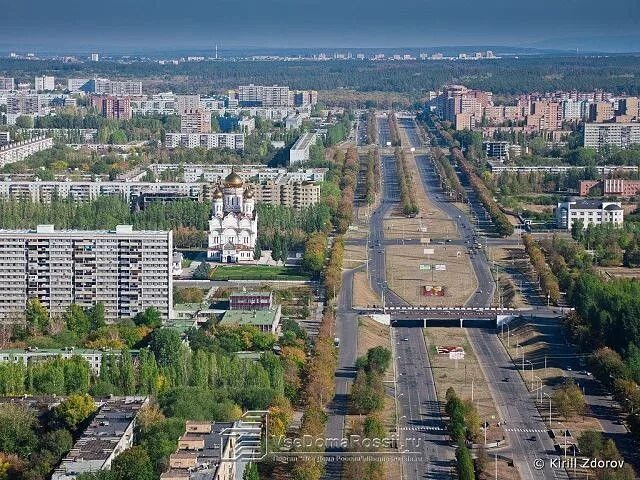 Распечатать фото тольятти автозаводский район Широкие проспекты города. Город, Вид