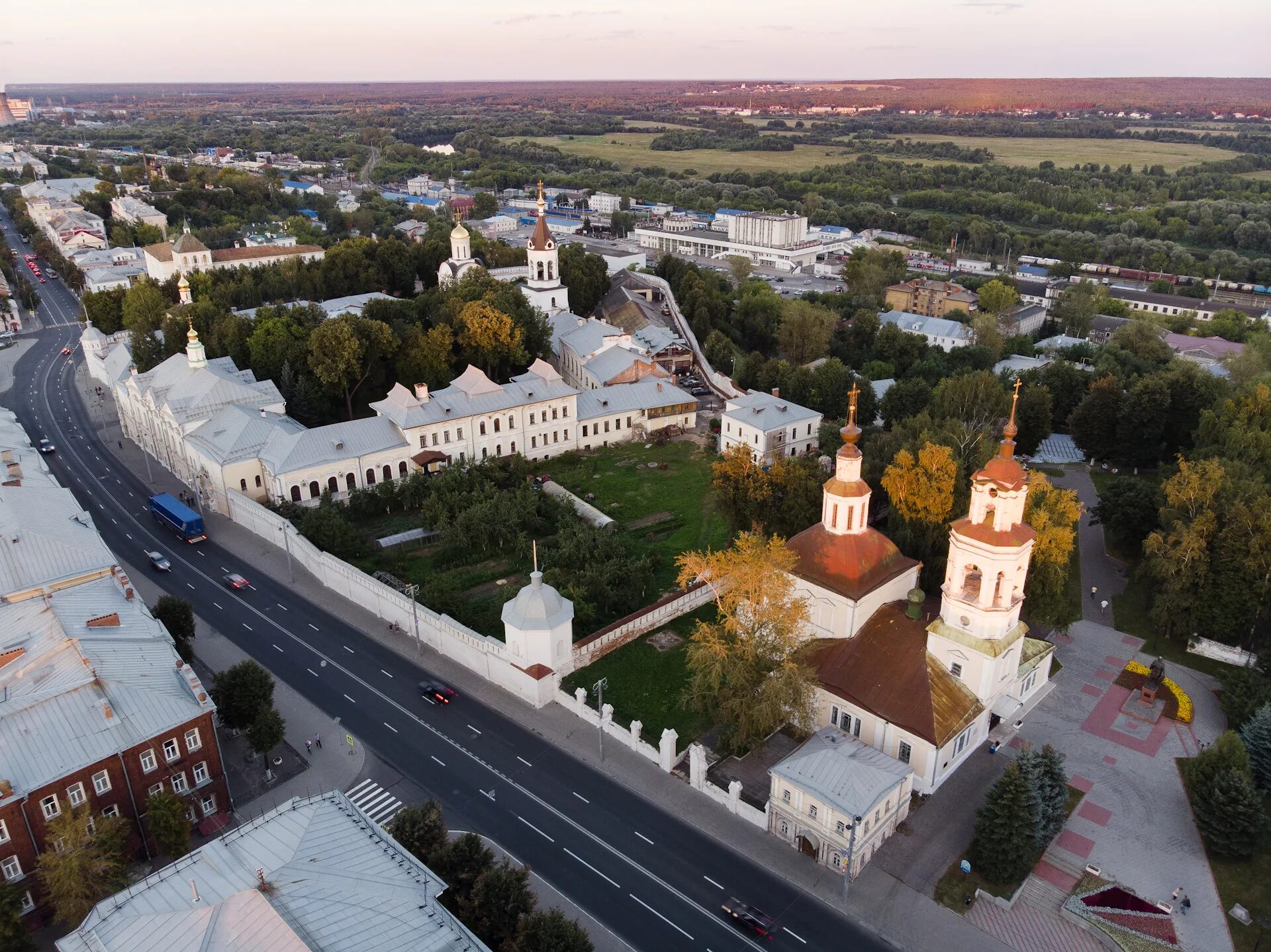 Распечатать фото во владимире Путешествие 2018. Часть 5. Казань, часть 3, Нижний Новгород, Владимир - Ford Mus