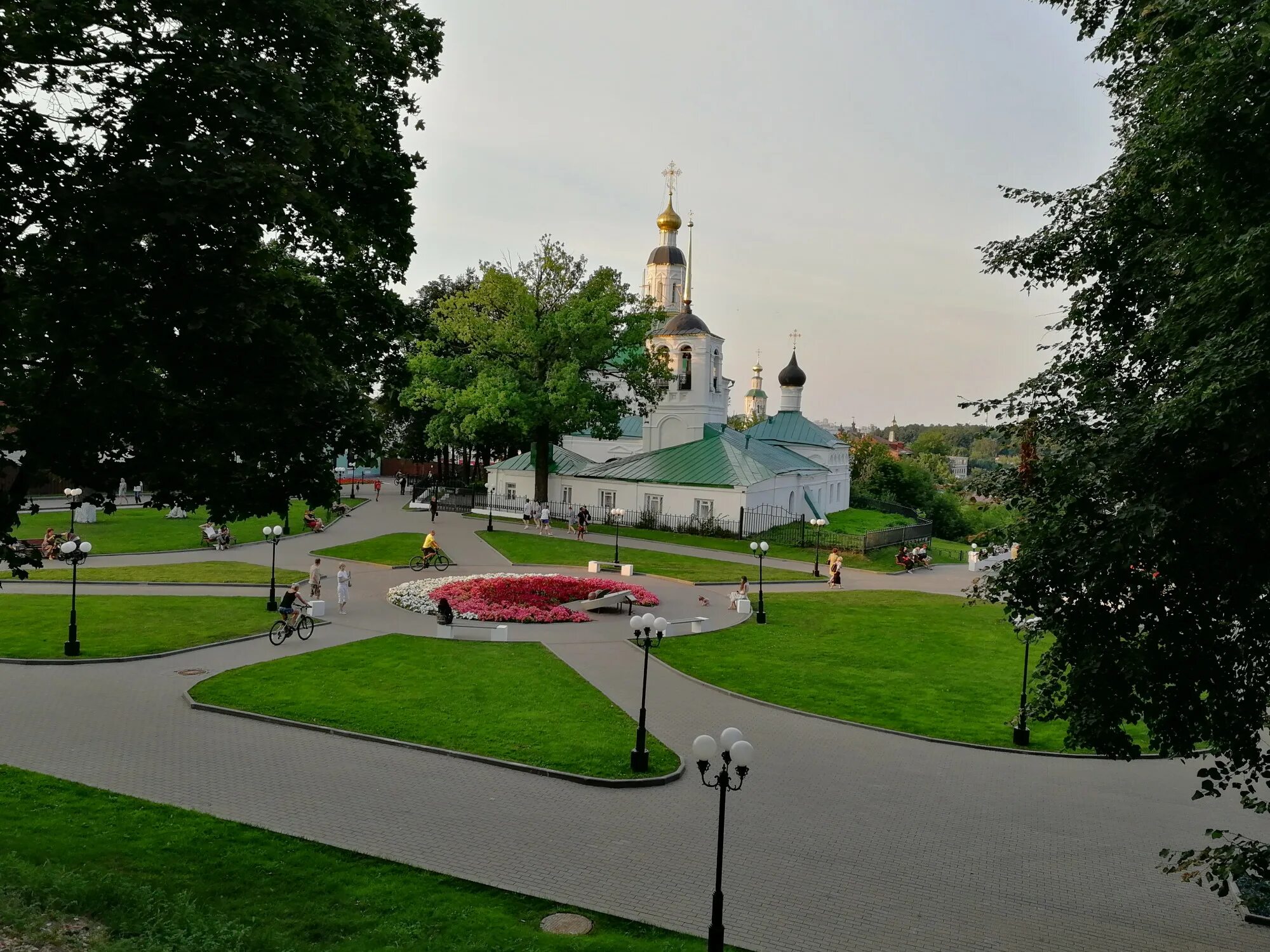 Распечатать фото во владимире адреса Вечерний летний Владимир. Город неспешных туристов.: ikonoplev - ЖЖ