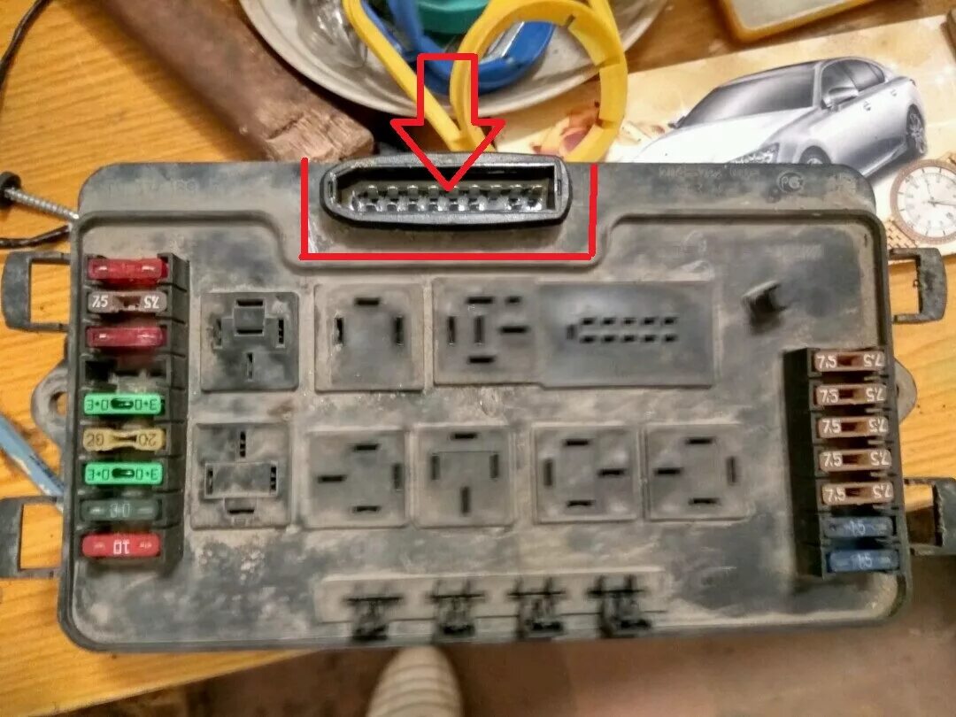 Распиновка блока 2115 Ремонт монтажного блока(блок предохранителей) - Lada 2115, 1,5 л, 2003 года свои