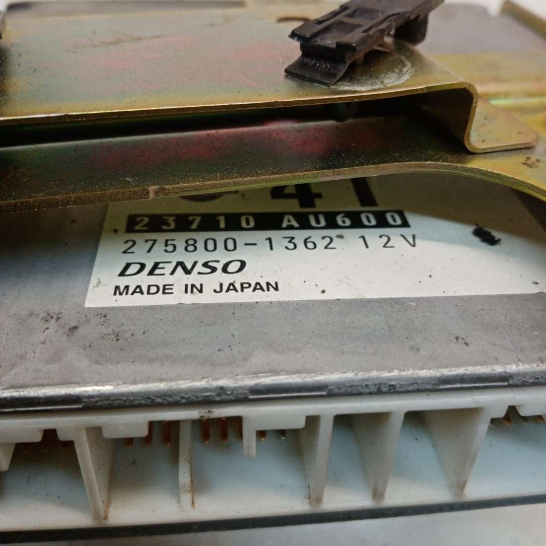 Распиновка denso 23710AU600 Блок управления двигателем Nissan Primera P12 2004 ,2758001362,23714A