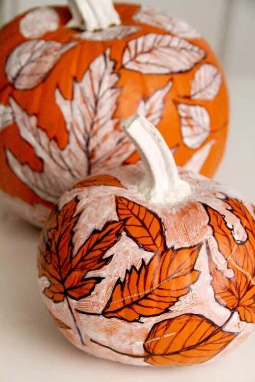 Расписные тыквы фото Get Crafty this Halloween with DIY Sharpie and Paint Pumpkins!