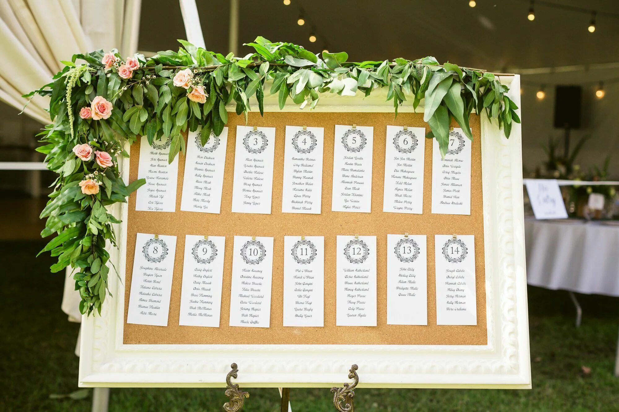 Рассадка гостей на свадьбе фото Framed Cork Board Seating Chart Seating chart wedding diy, Wedding seating board