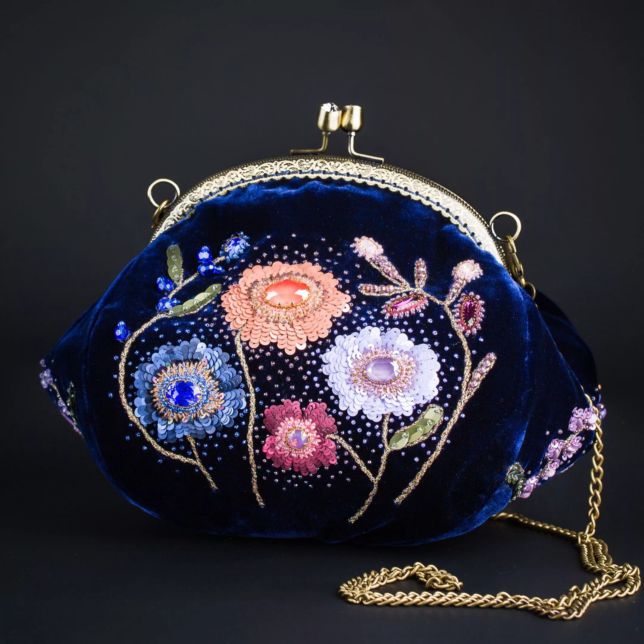 Расшитые сумочки Beaded purse Fancy bags, Purses, Beaded bags