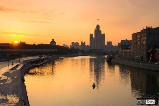 Рассвет на Москве-реке (Людмила Каштанова) / Проза.ру