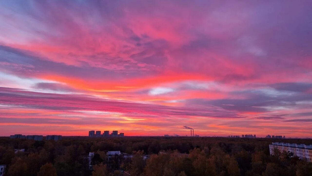 Рассвет сегодня фото Алый рассвет в Москве - смотреть видео онлайн от "Пятый канал НОВОСТИ" в хорошем