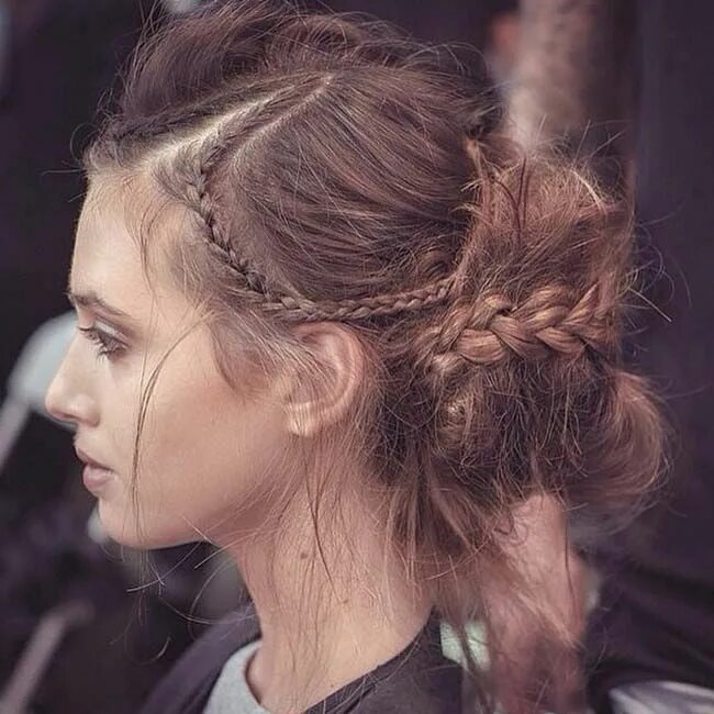 Растрепав свои прически Spring 2015 Braided Hairstyles Inspired From the Runway: Gyunel Braids #braids #