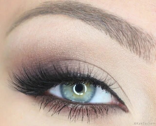 Растушеванный макияж глаз is-soep_vqa Subtle smokey eye, Smokey eye makeup, Eyeshadow makeup