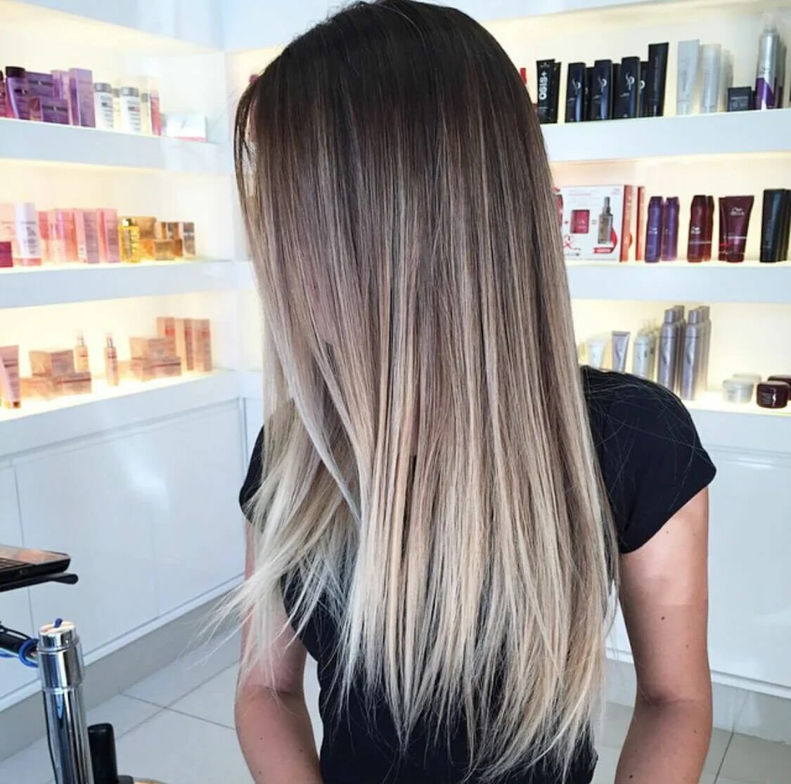 Растяжка от светлого к темному фото 55 Beautiful Ombre Hairstyles - The Cuddl Sombre hair, Balayage hair, Light hair