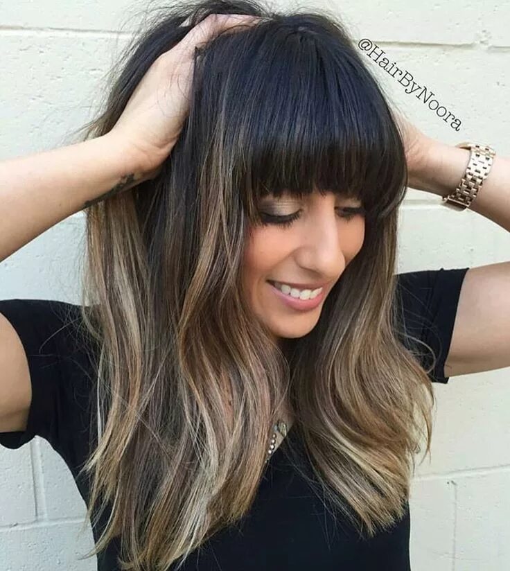 Растяжка цвета на челке фото Dark, cool ombré w bangs Long hair with bangs, Haircuts for long hair, Long laye