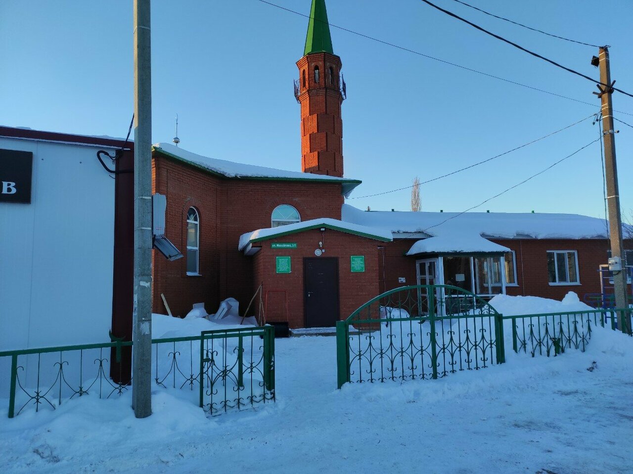 Раут 1 й красный пер 2 фото Фото: Иман Нуры, мечеть, 2-й Школьный пер., 1Б, село Миловка - Яндекс Карты