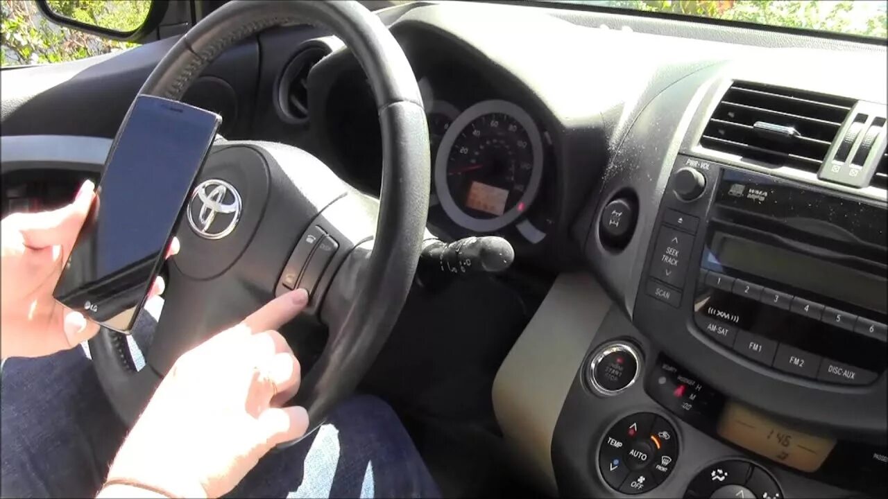 Рав 4 как подключить блютуз How to Set up Bluetooth on Toyota RAV4 - YouTube