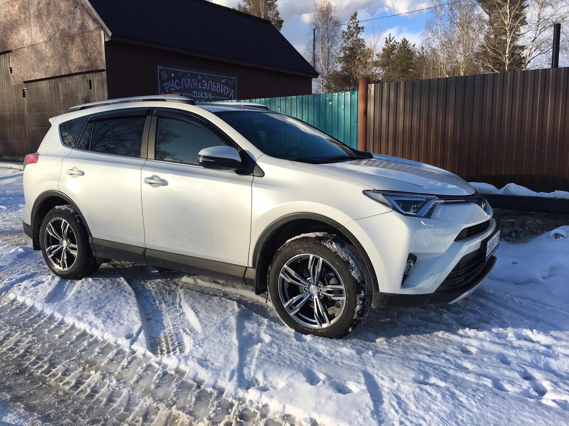 Рав 4 на 19 дисках фото Диски на лето - Toyota RAV4 (IV), 2,5 л, 2016 года колёсные диски DRIVE2