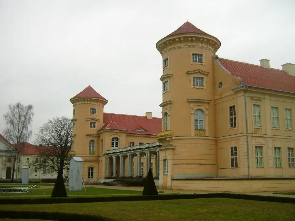 Райнсбергский дворец фото Photo: Kurt Tucholsky Literaturmuseum, museum, Germany, Brandenburg, Ostprignitz