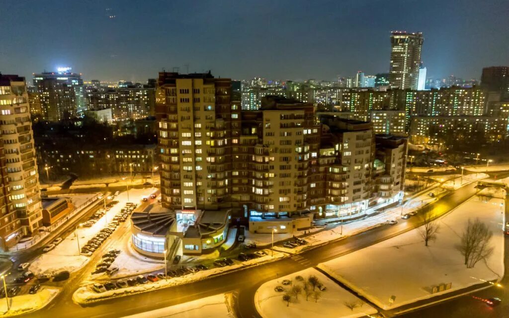 Район черемушки москва фото Продажа четырёхкомнатной квартиры Москва, метро Новые Черемушки, улица Академика