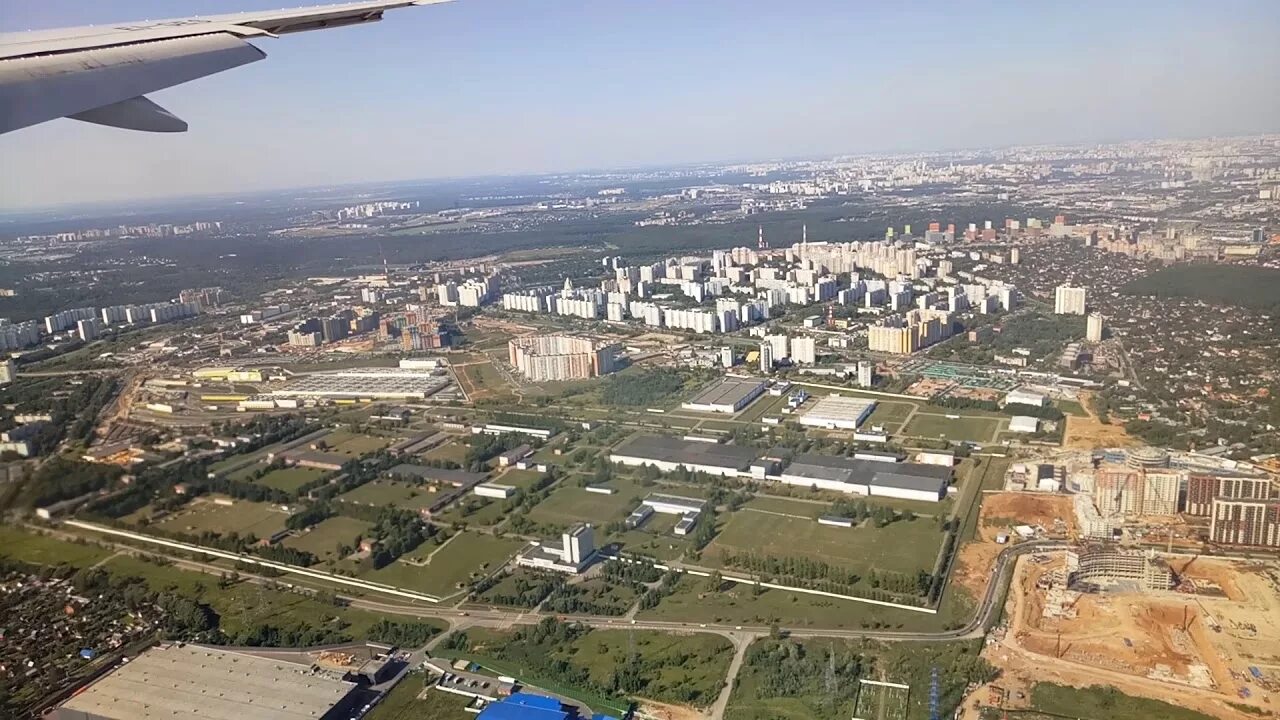 Район внуково москва фото Красивая посадка в аэропорту Внуково - Москва, терминал А (Moscow, Vnukovo Airpo