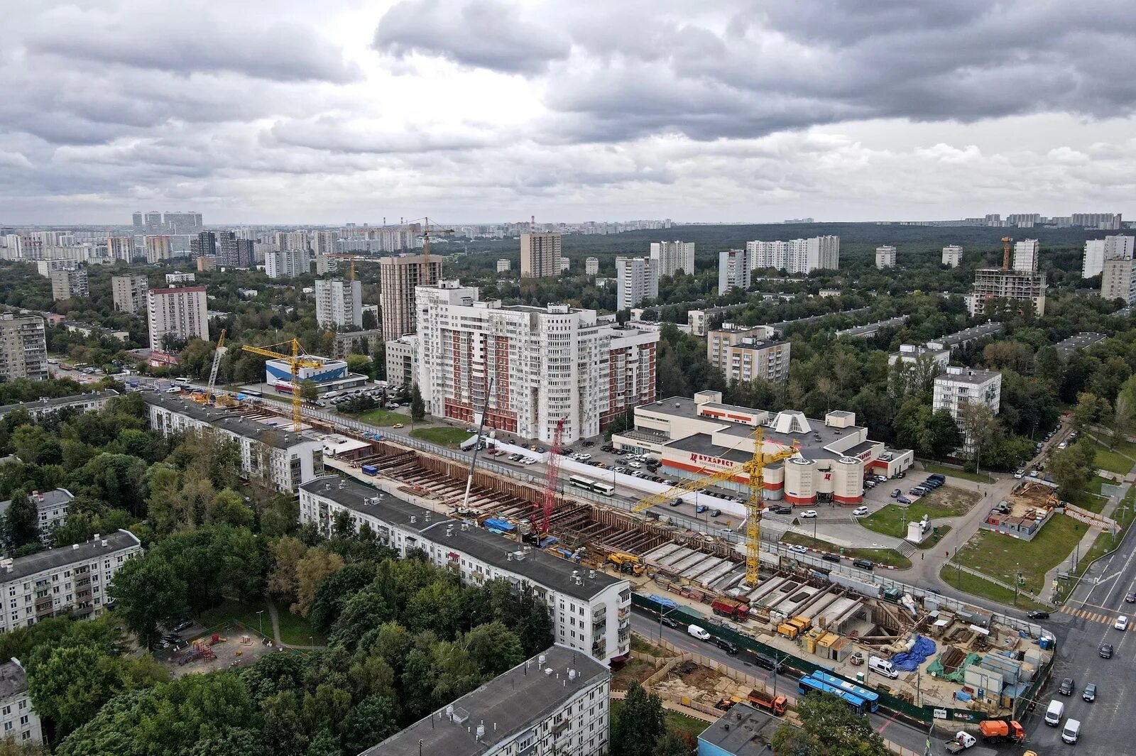 Район зюзино москва фото Как строится станция БКЛ метро "Зюзино": фотолента - Комплекс градостроительной 