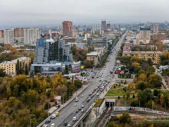 Районы волгограда фото В Ворошиловском районе Волгограда приступили к демонтажу опасной вывески