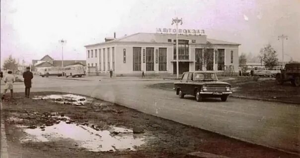 Райса республика башкортостан октябрьский фото Old bus station in October. История Уфы и Башкортостана Старые фотографии ВКонта