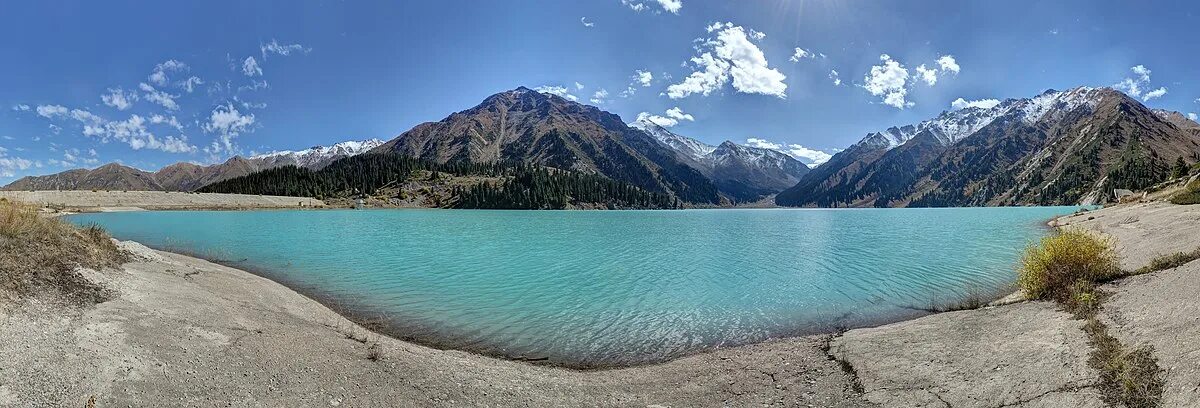 Райские медовые молочные озера фото детям File:Big Almaty Lake.jpg - Wikipedia